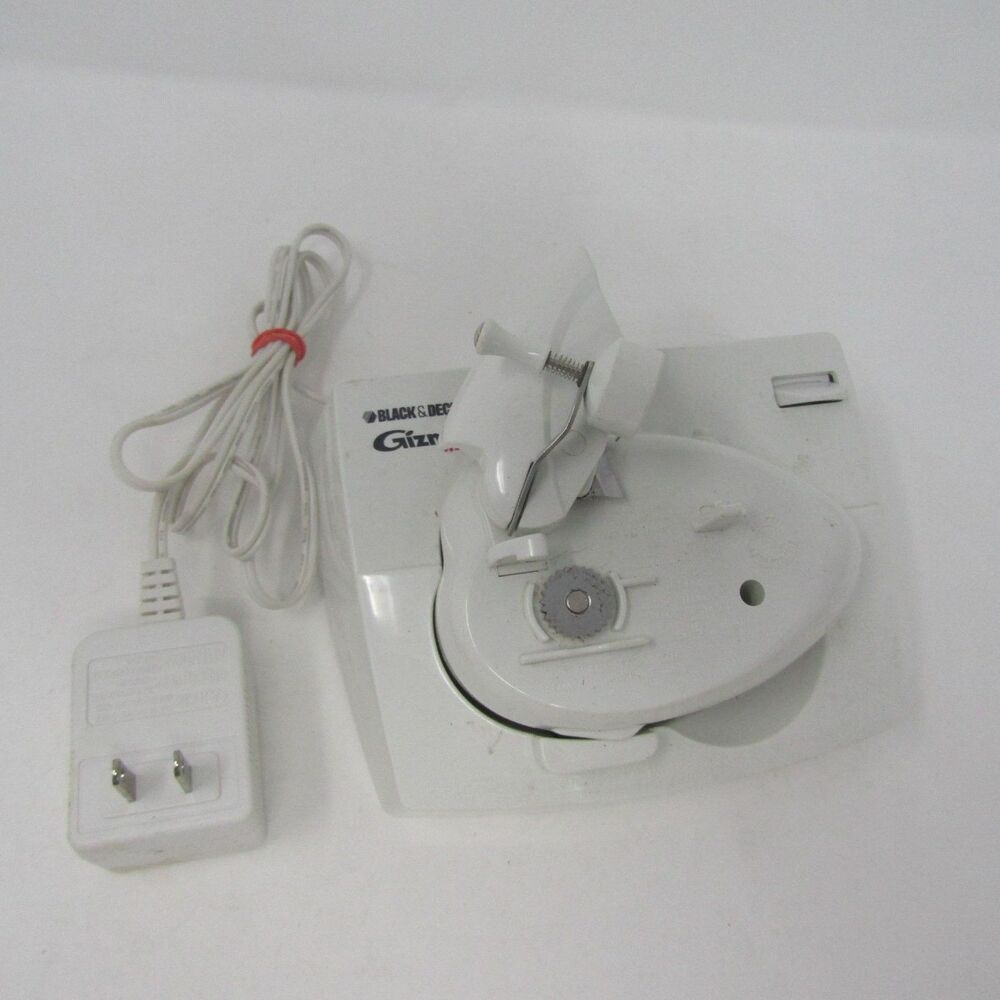 Black & Decker Gizmo EC400 Electric Can Opener Cordless Rechargeable White Base